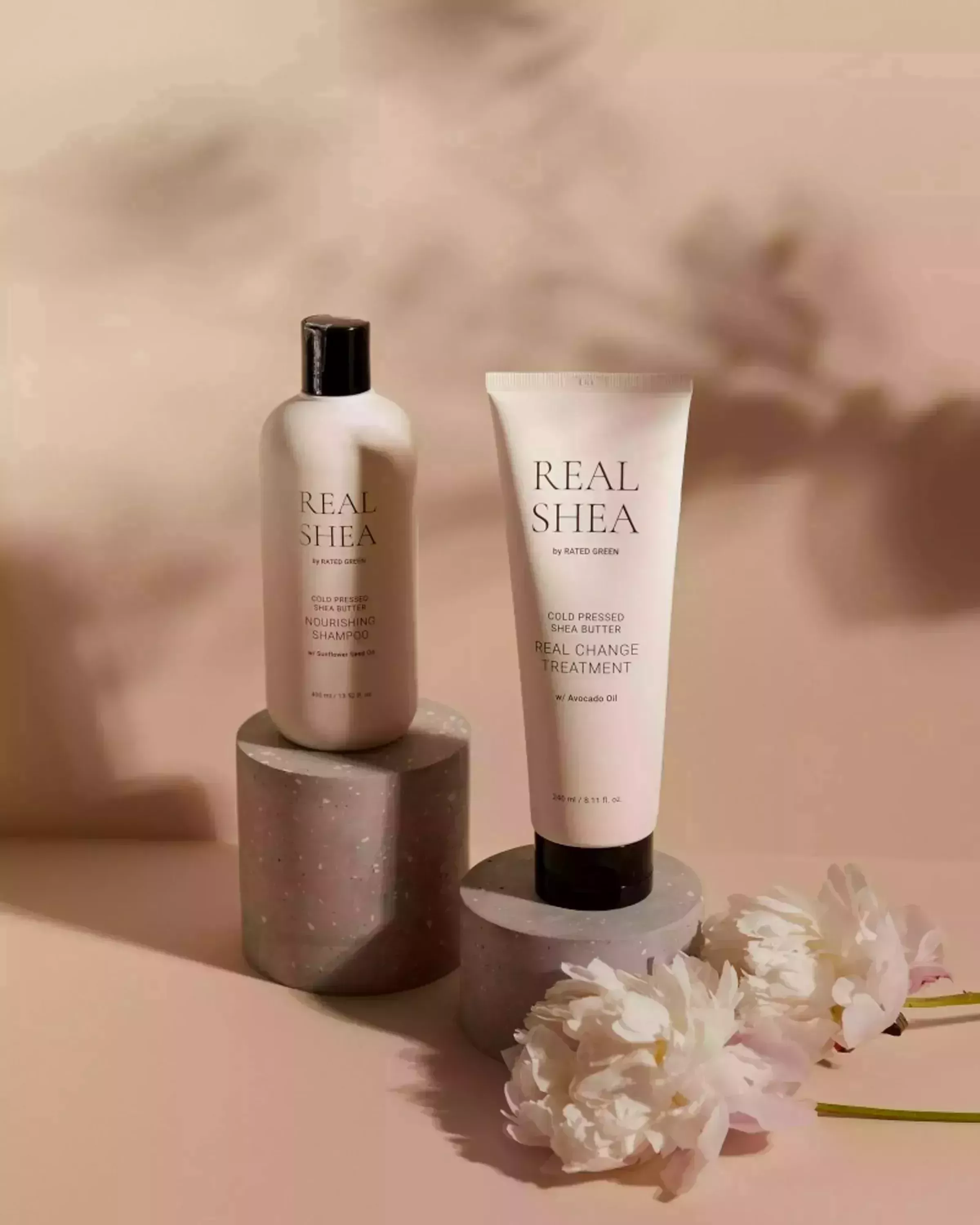 Живильна маска з маслом Ши Rated Green Real Shea Real Change Treatment, 240 мл 