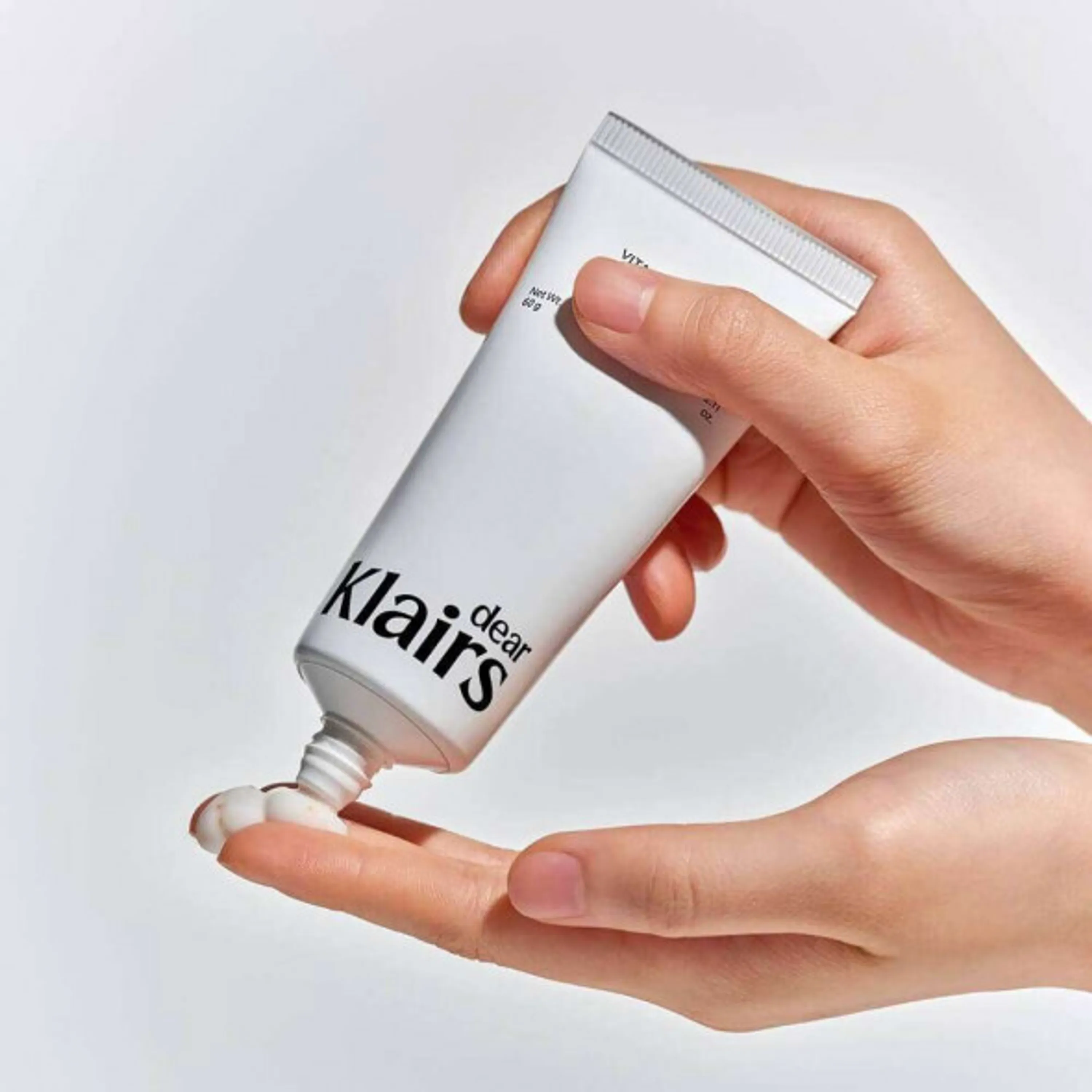 Вітамінний тонізуючий бар’єрний крем DEAR, KLAIRS Vitamin Toning Barrier Cream з капсулами вітаміну C, 60 мл