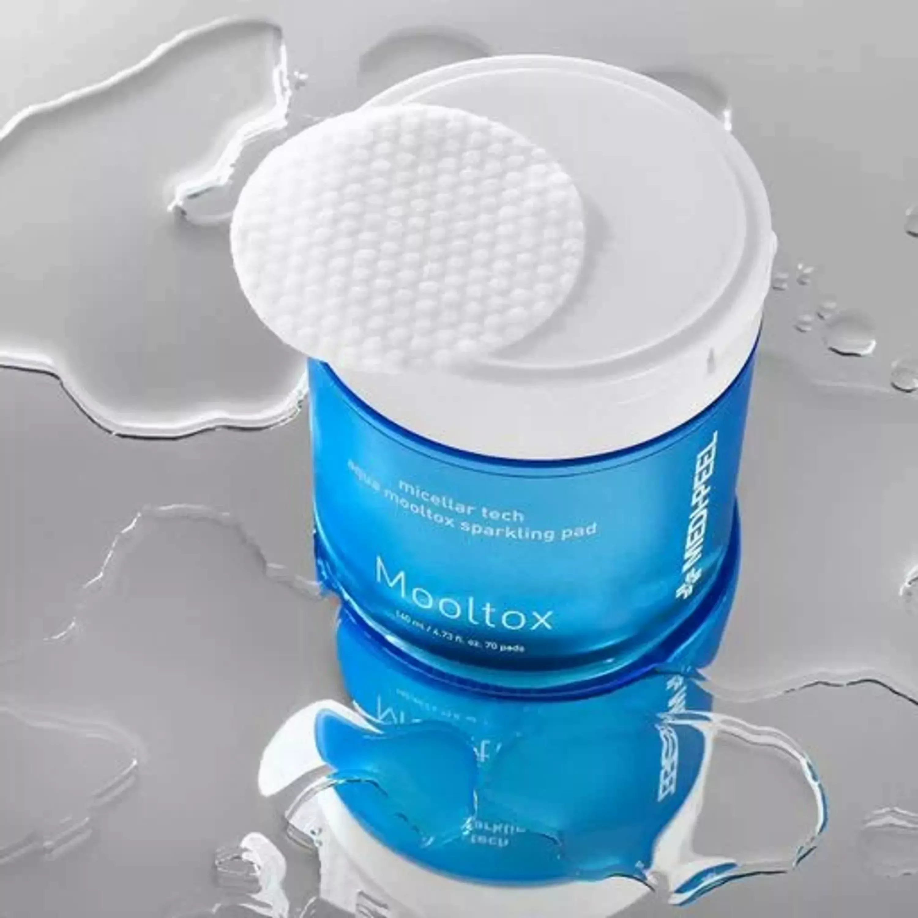 Пілінг-педи для обличчя для зволоження та очищення шкіри MEDI-PEEL Aqua Mooltox Sparkling Pad, 70 шт