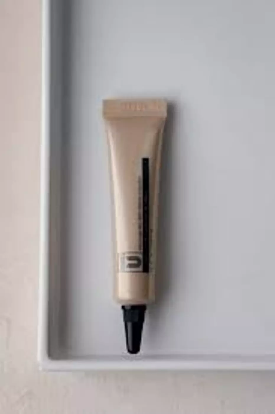 Мініатюра ВВ-крему потрійної дії з вітаміном U та пептидами CU:SKIN Vitamin U ВВ Cream SPF28/PA++, 7 ml 