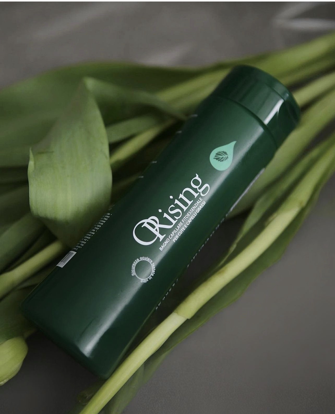 Фітоесенціальний шампунь для жирного волосся та шкіри голови ORISING Grassi Shampoo 250 мл 