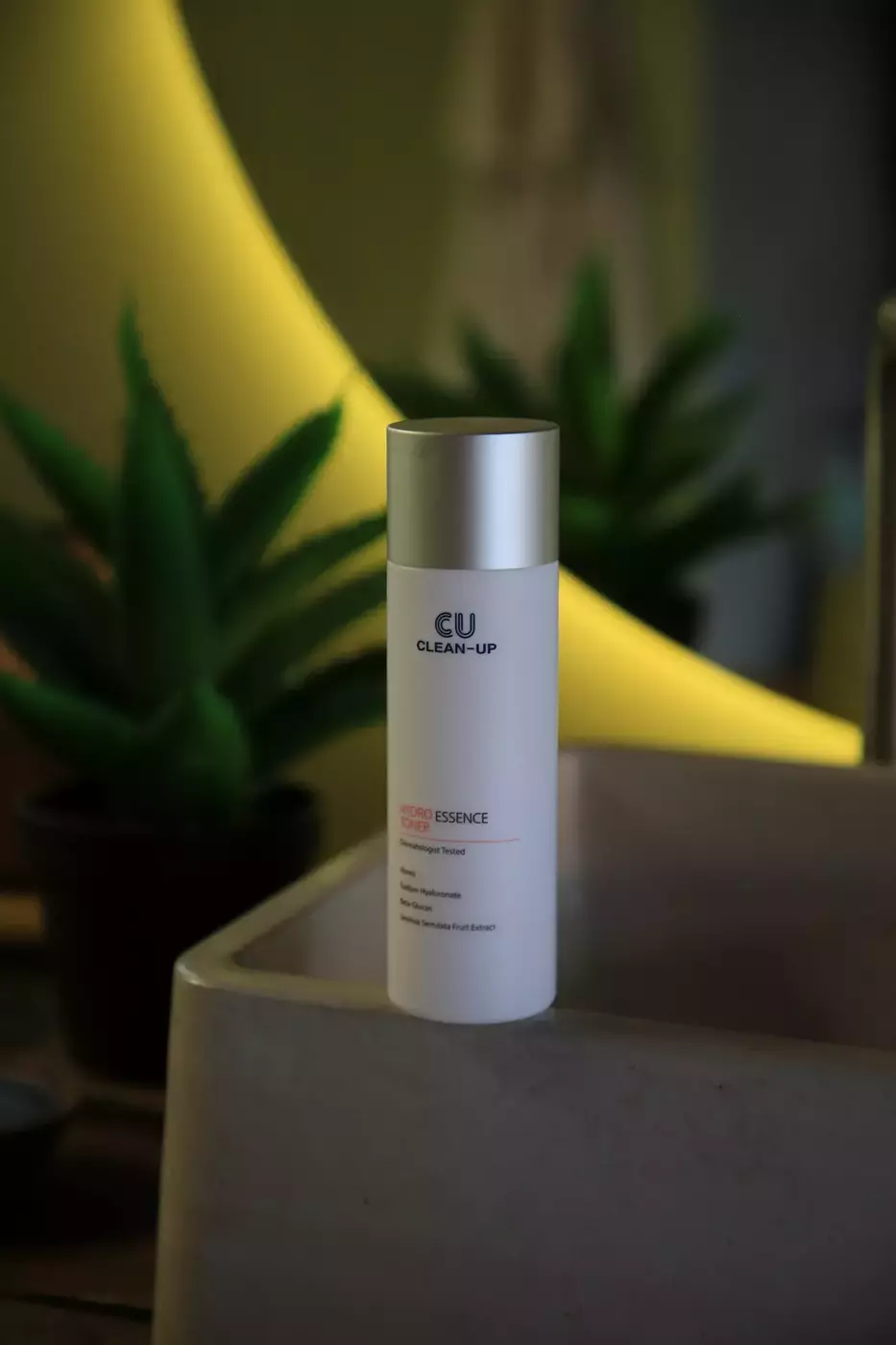 Зволожуючий тонер-есенція CUskin Clean-Up Hydro Essence Toner, 200 мл