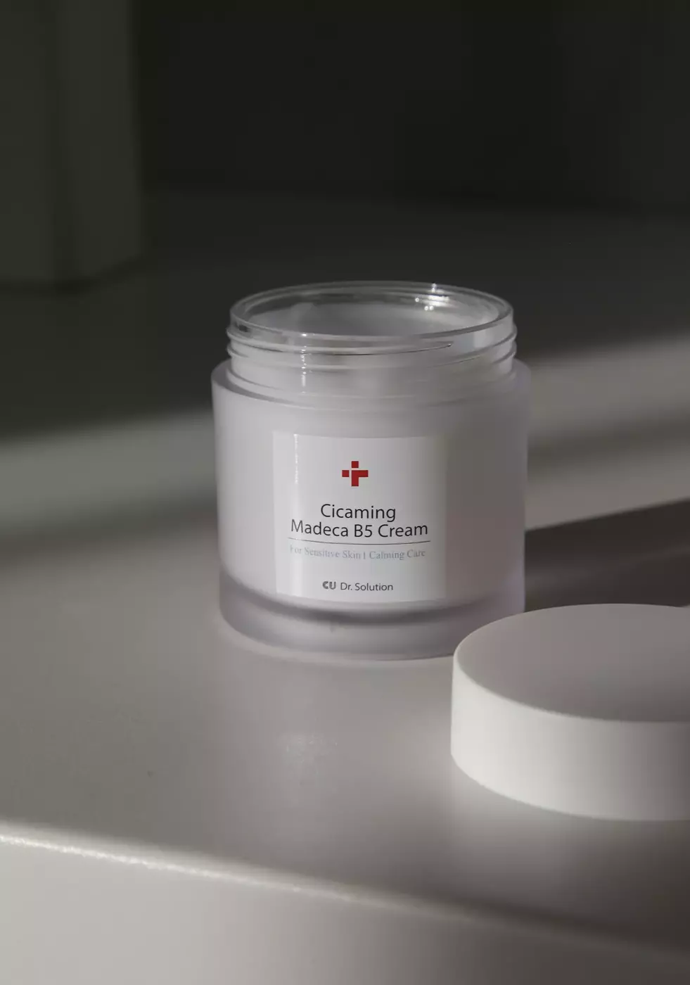 Заспокійливий крем з центеллою і пантенолом CU:SKIN Dr.Solution Cicaming B5 Madeca Cream, 70 ml 