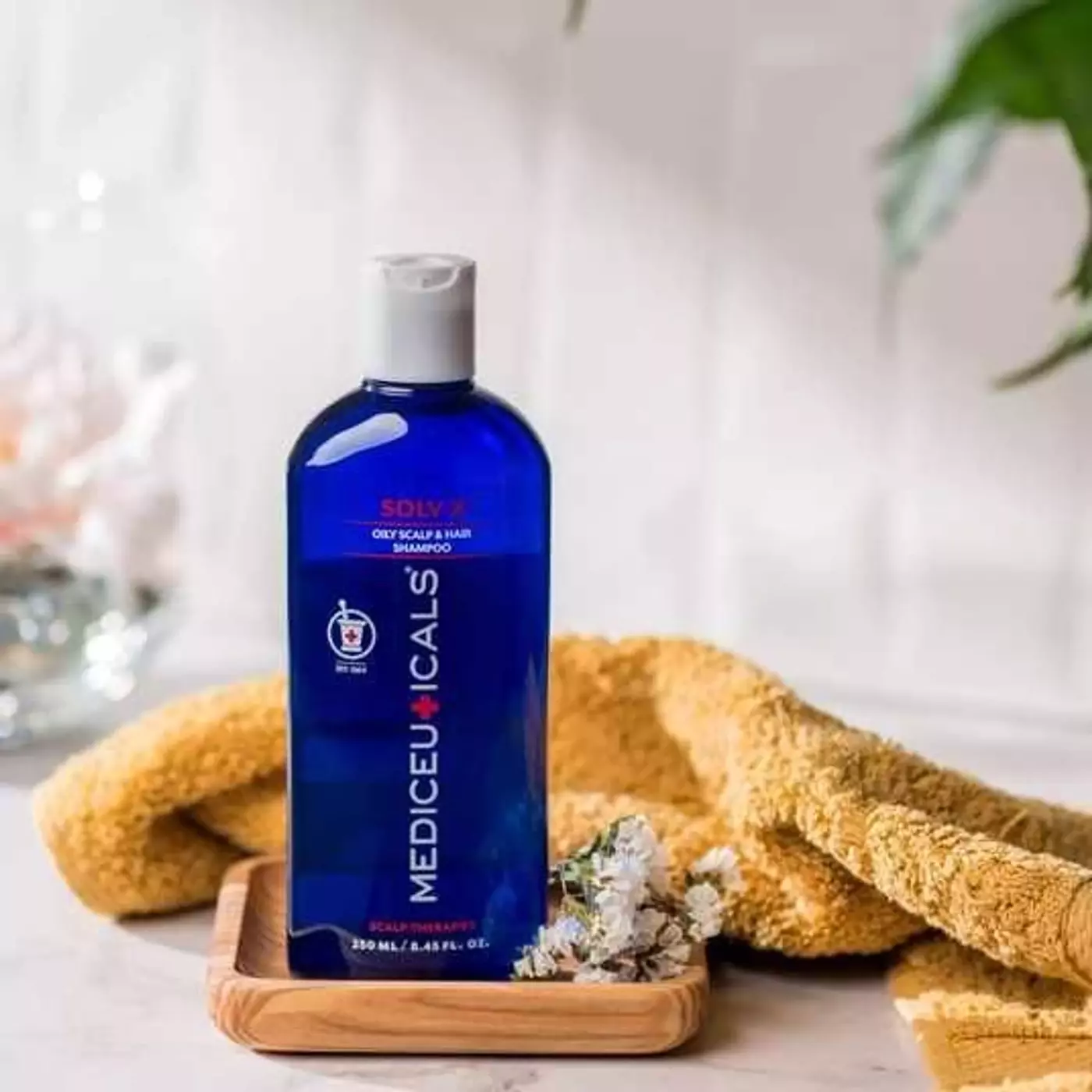 Шампунь для жирної шкіри голови Mediceuticals Solv-X™, 250 мл