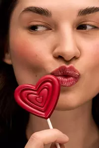 Червоний Lipper-блиск LIPSSxCHER`17 Lovely Red, 7 ml